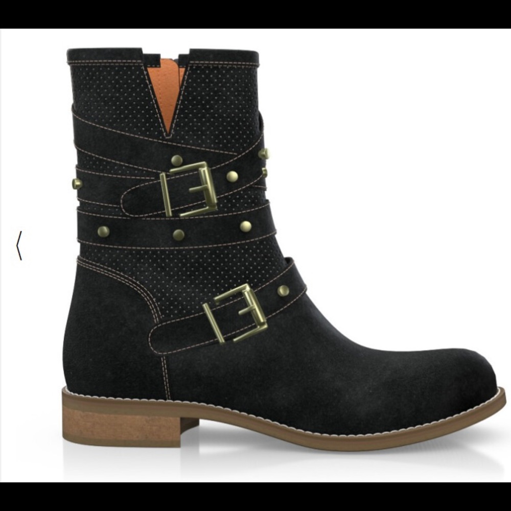 These boots 🥾 were made for riding 🏍 Girotti Biker Boots - Handcrafted